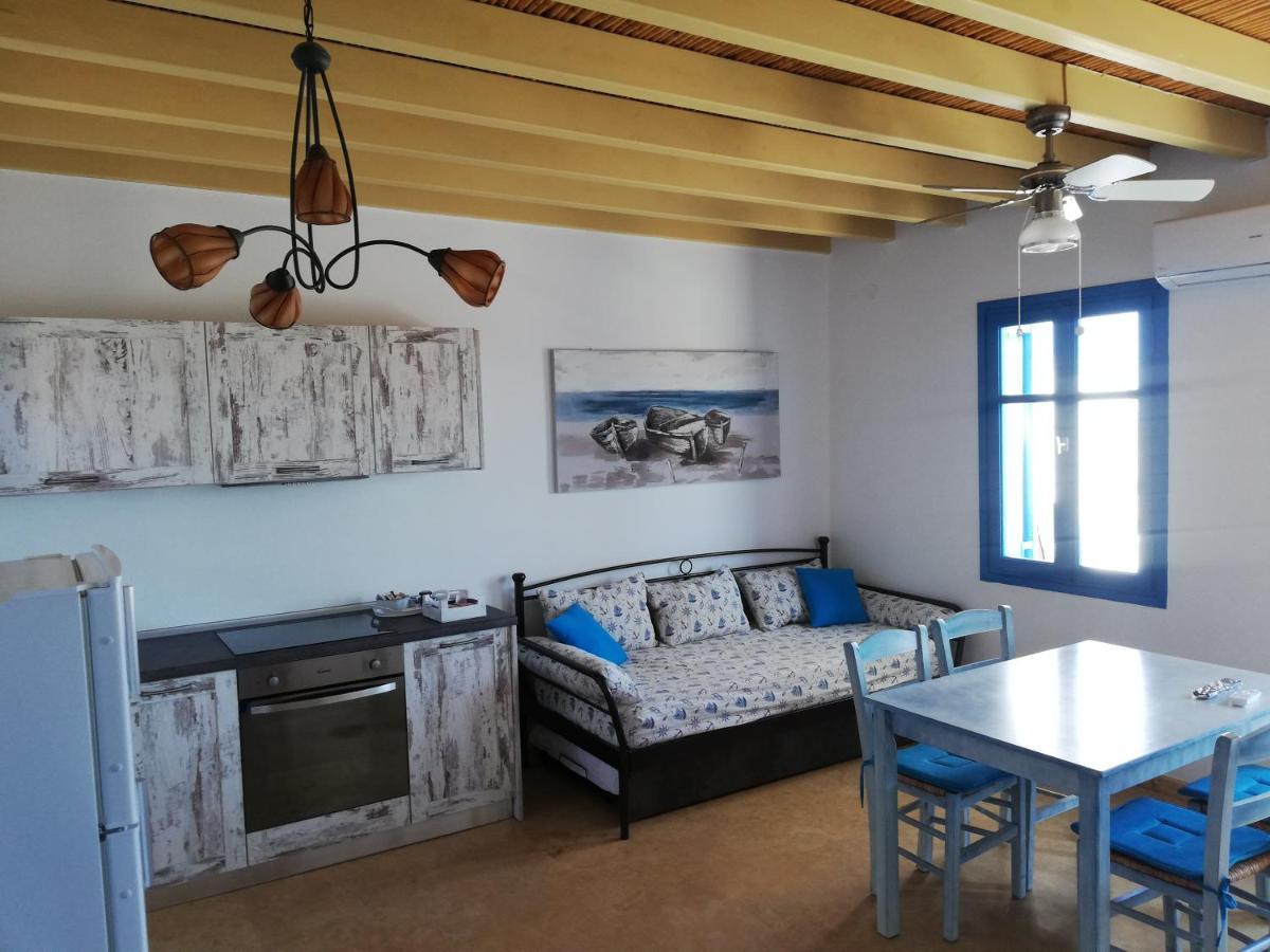 Hotel Tirquaz View Serifos Town Exterior foto