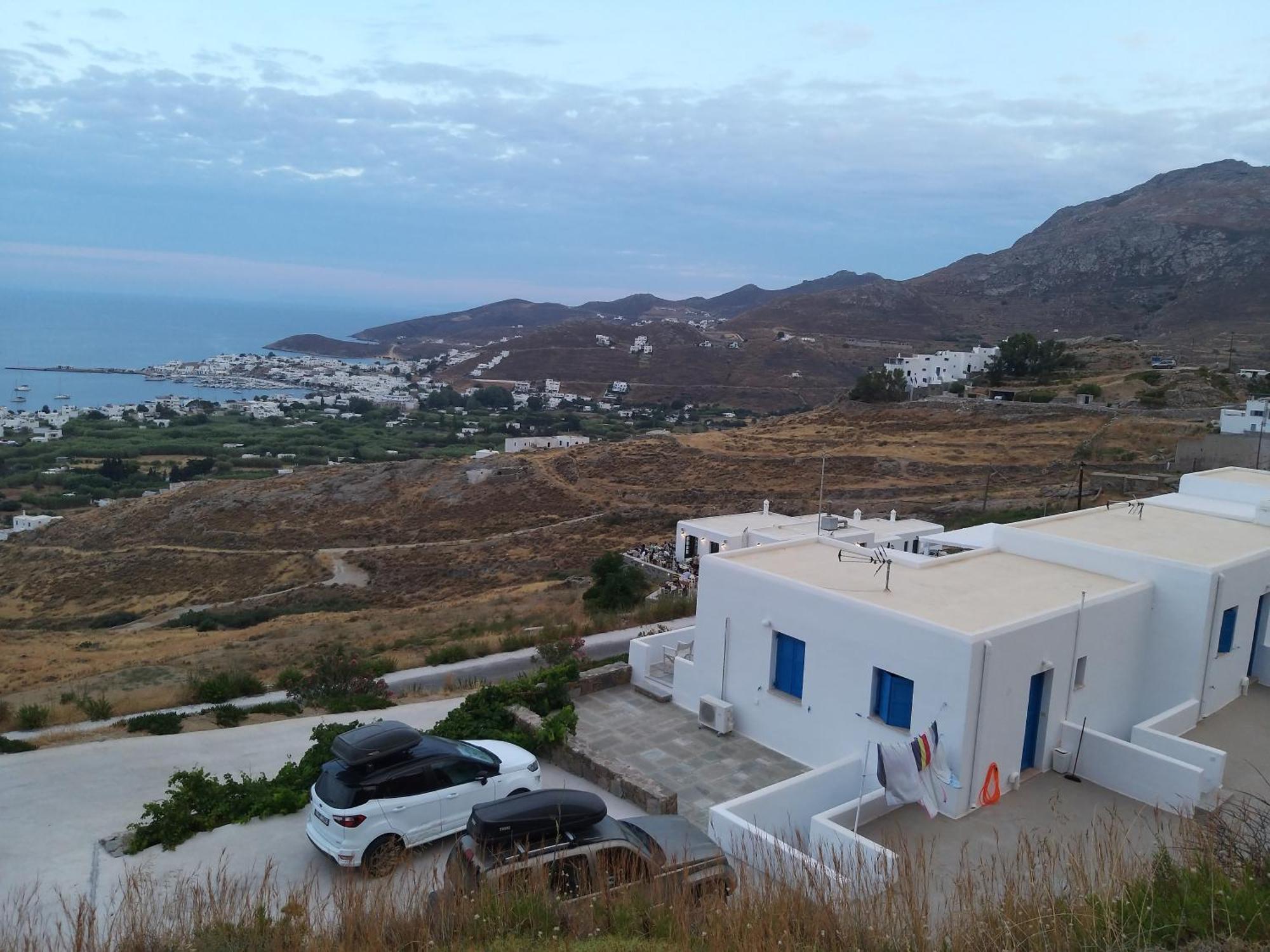Hotel Tirquaz View Serifos Town Exterior foto