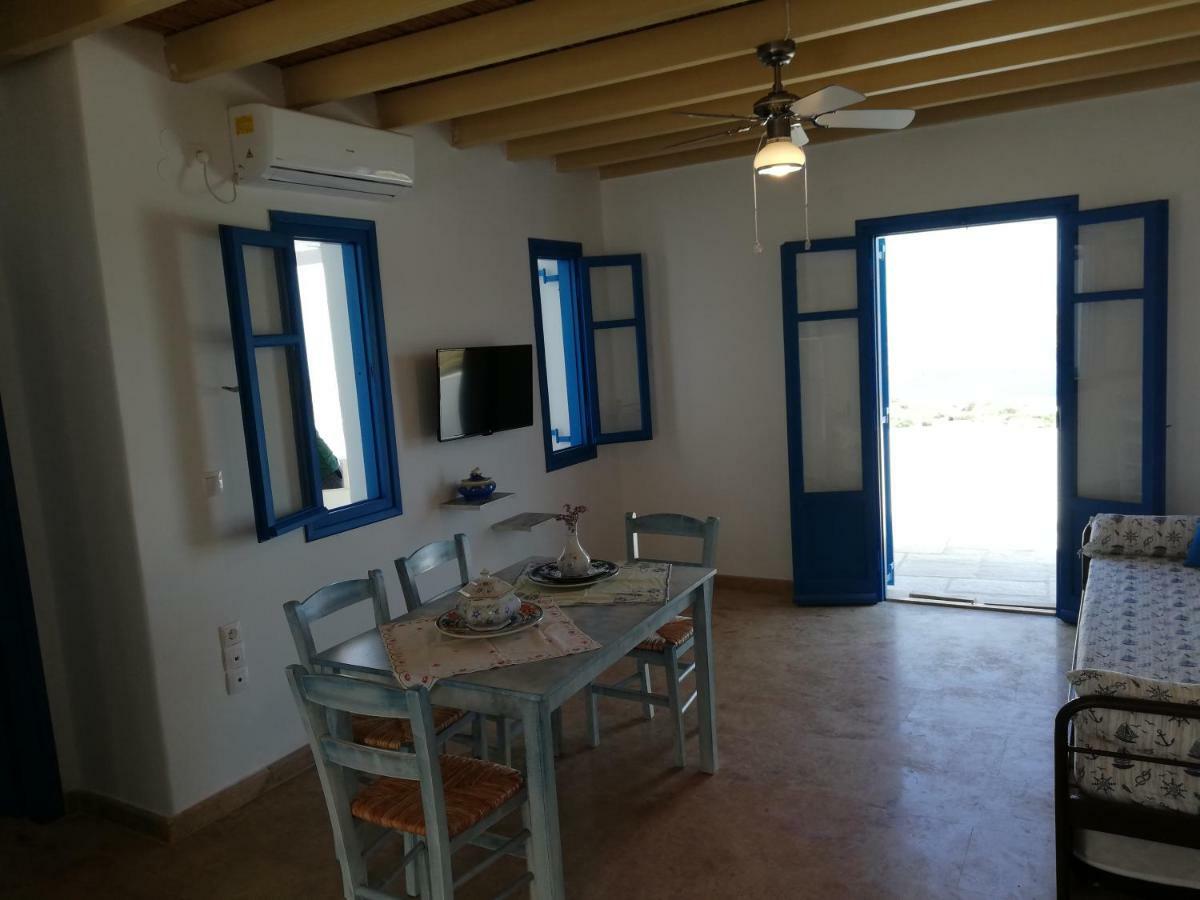 Hotel Tirquaz View Serifos Town Exterior foto